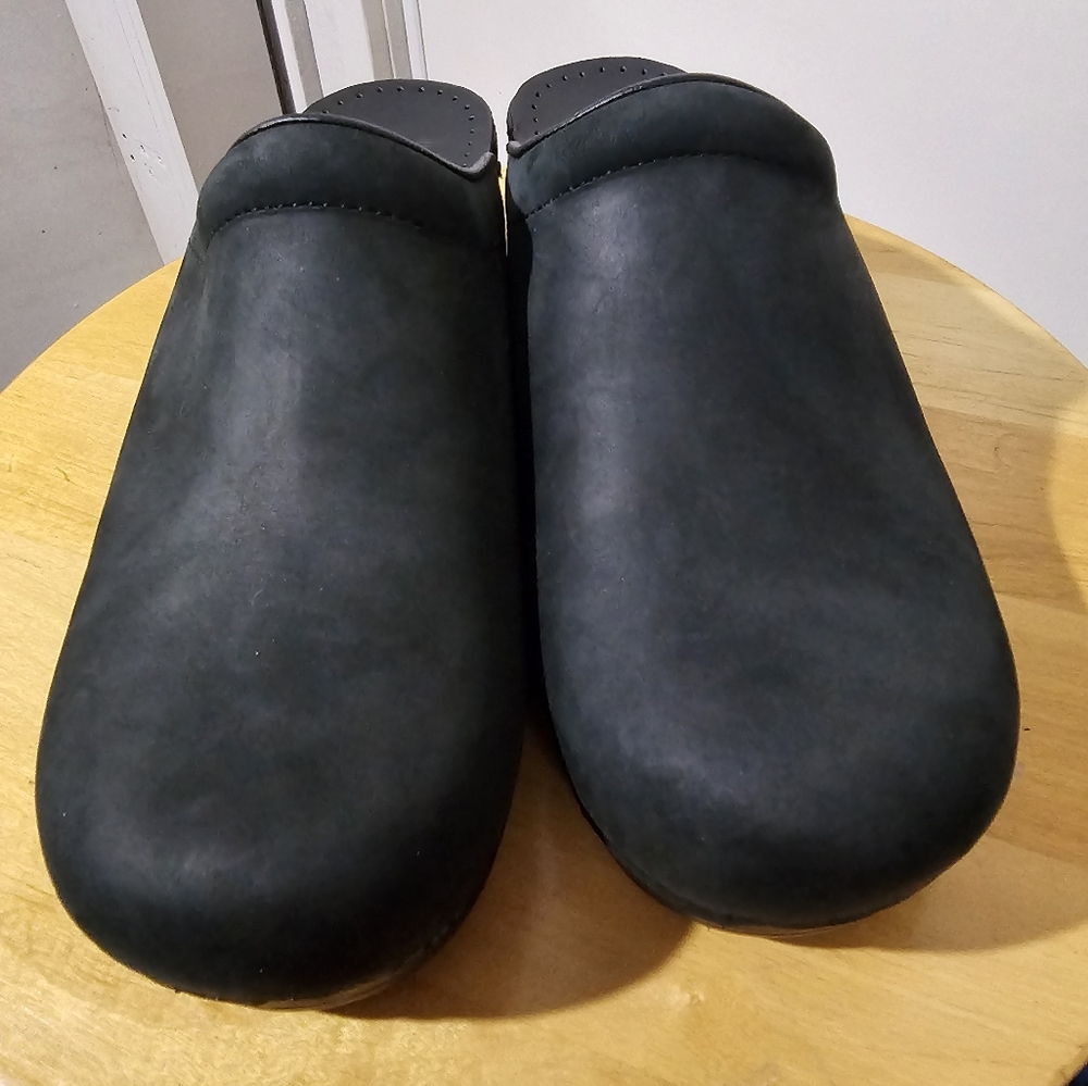 Dansko clogs - Picture 8 of 9